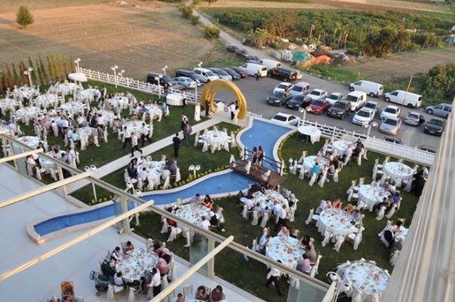 Wedding Garden Bademli Kır Düğünü