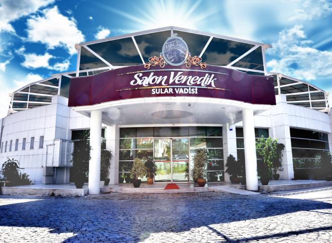 Salon Venedik Sular Vadisi