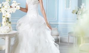 YASEMİN MODA EVİ & GELİNLİK
