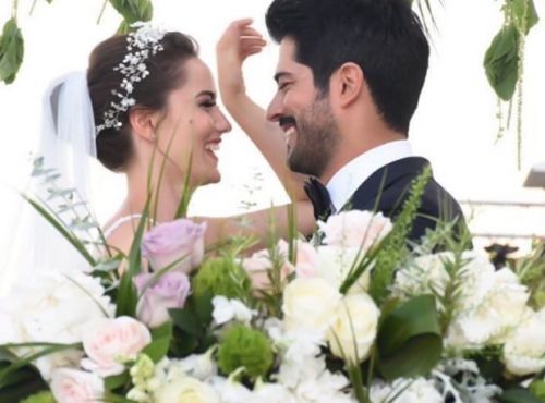 FAHRİYE EVCEN & BURAK ÖZÇİVİT CİFTİ DÜĞÜNÜ